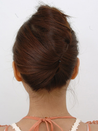 横顔美人な大人アップ