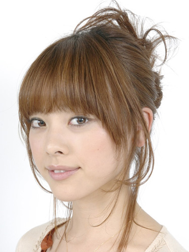 カジュアル夜会巻きアップ