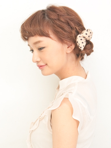 外国人風 三つ編みアレンジ