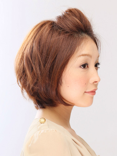 上品ポンパドールボブ