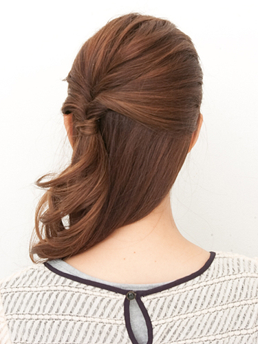 【まとめ髪】ポンパドール風ハーフアップ