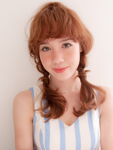 ミディアムヘア・お洒落リゾートアレンジ