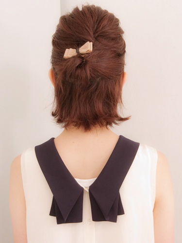 ショートヘア・ハーフアップでおだんご風ヘア