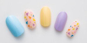 カラフルポップな夏ネイル5